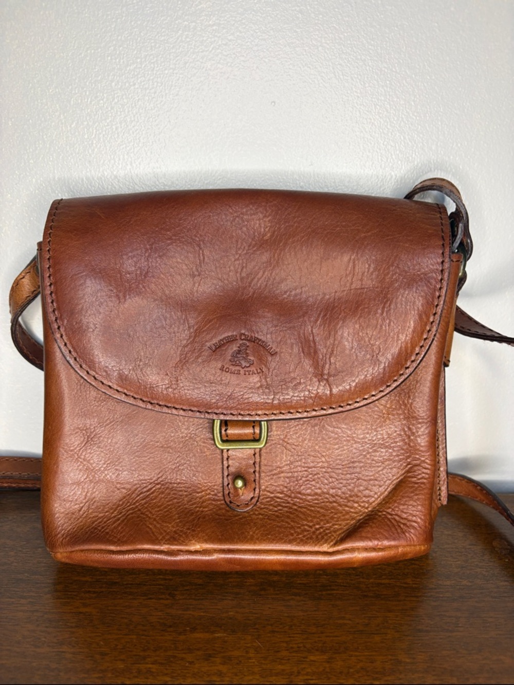 Leather Crossbody Bag in Brown - Vintage Italian Design